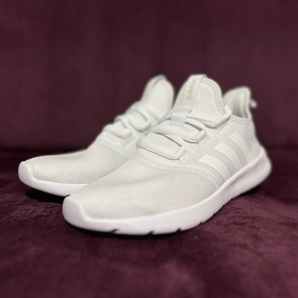 White women’s size 6.5 adidas primegreen cloudfoam